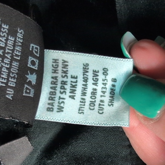 Hudson Barbara Pants. Size 28. EUC - Picture 9 of 11